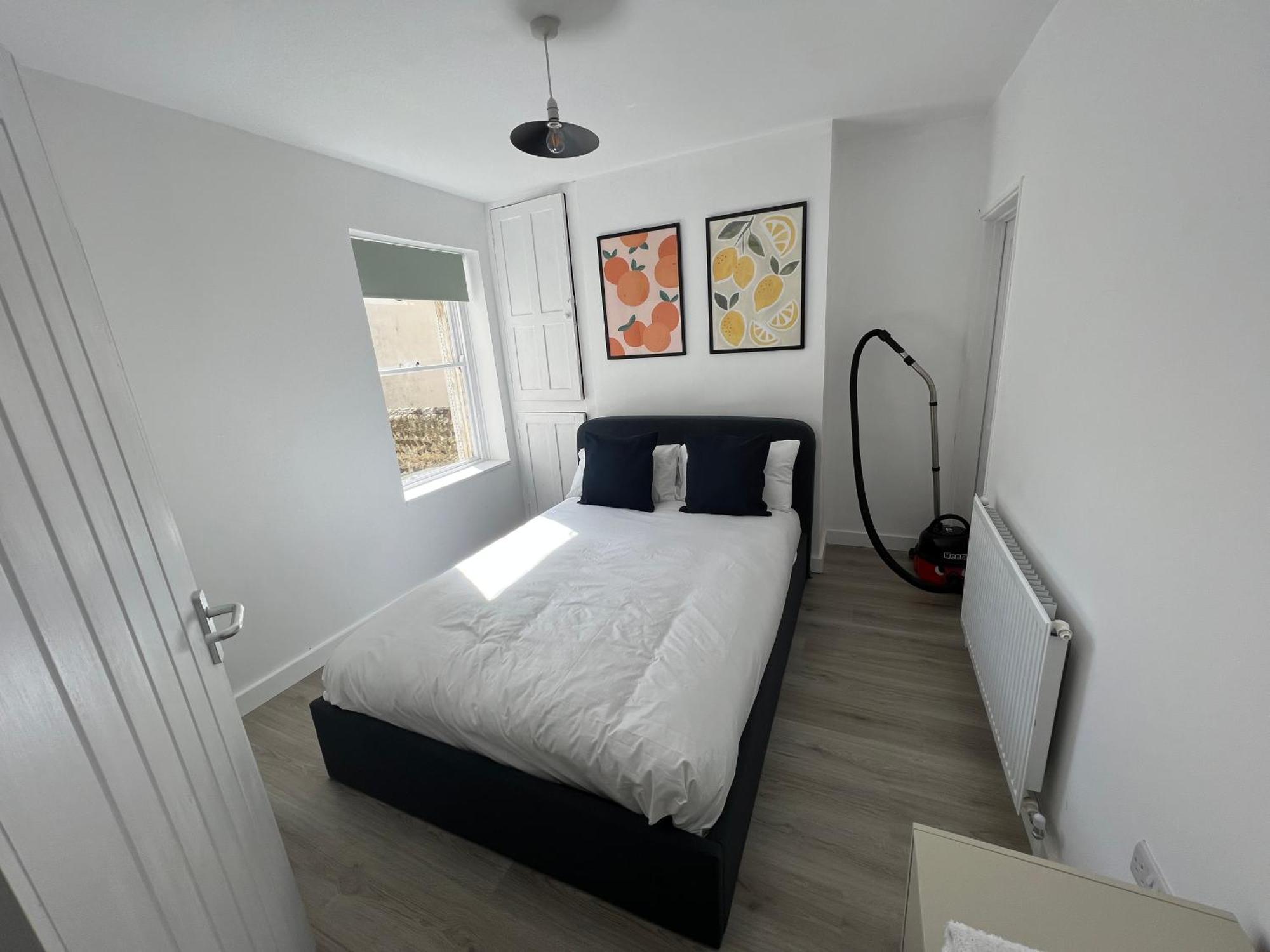 Littlehampton House - 4 Bedroom House Sleeps 8 Bagian luar foto