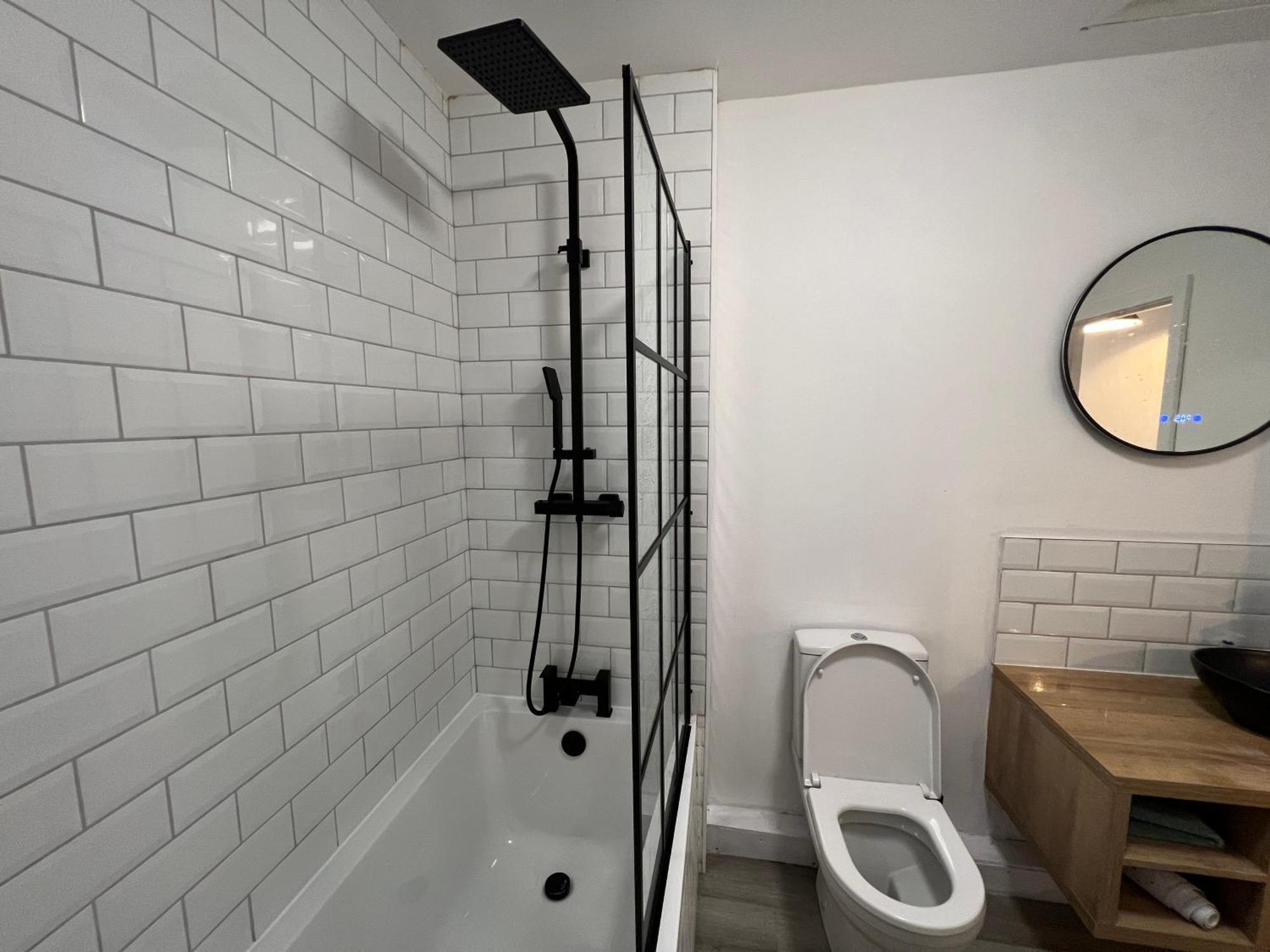 Littlehampton House - 4 Bedroom House Sleeps 8 Bagian luar foto