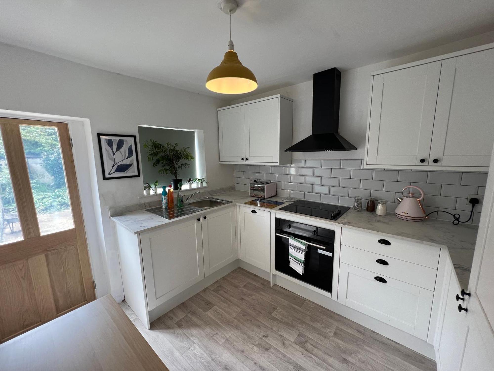 Littlehampton House - 4 Bedroom House Sleeps 8 Bagian luar foto